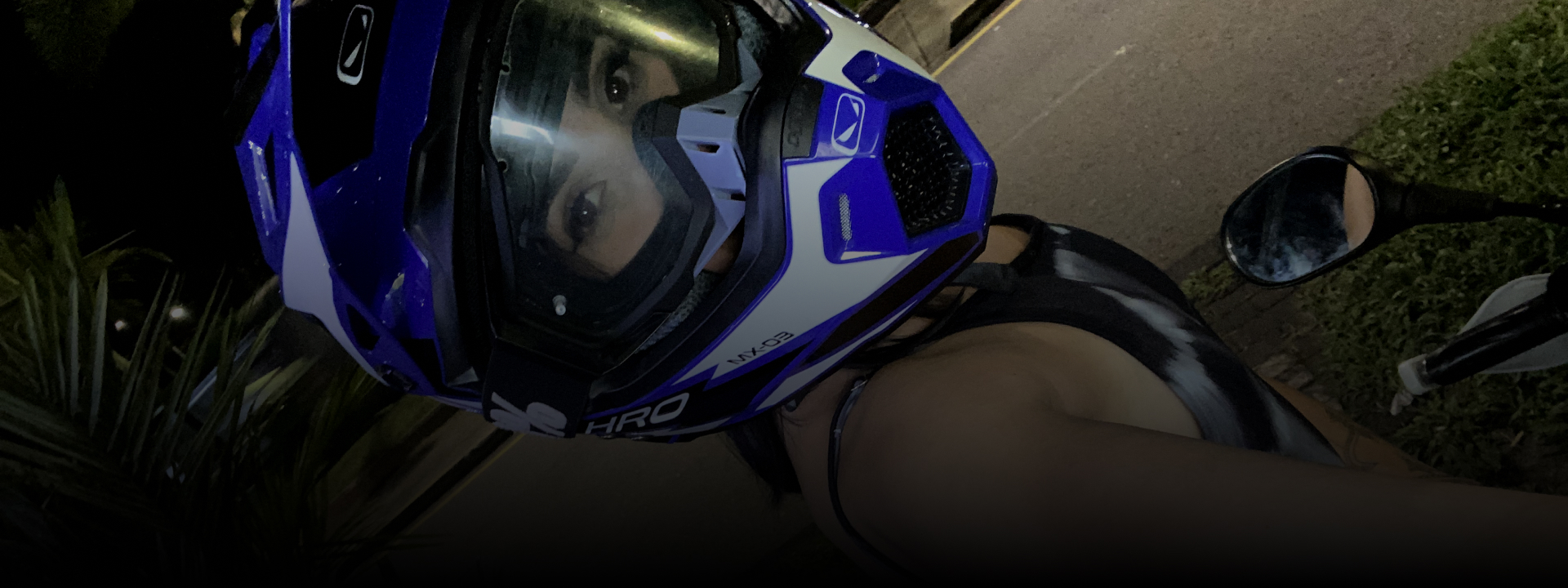 fernanda-rg-section-background-image